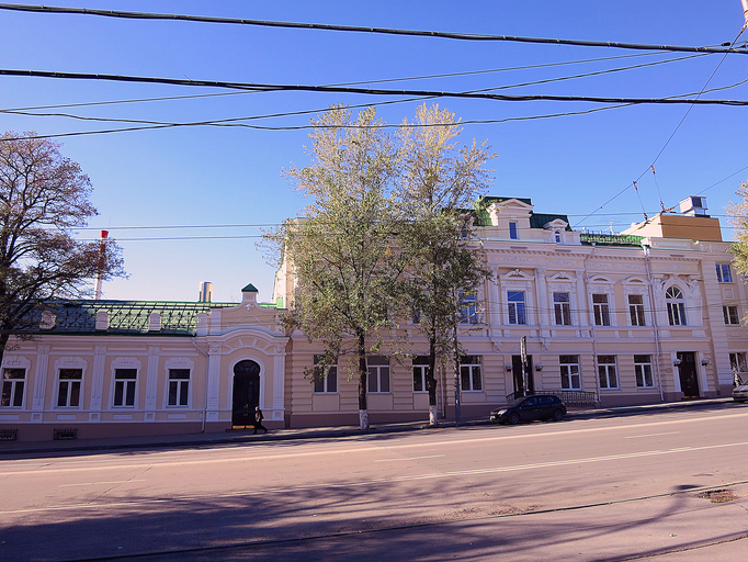 Особняк Лусегена Попова)